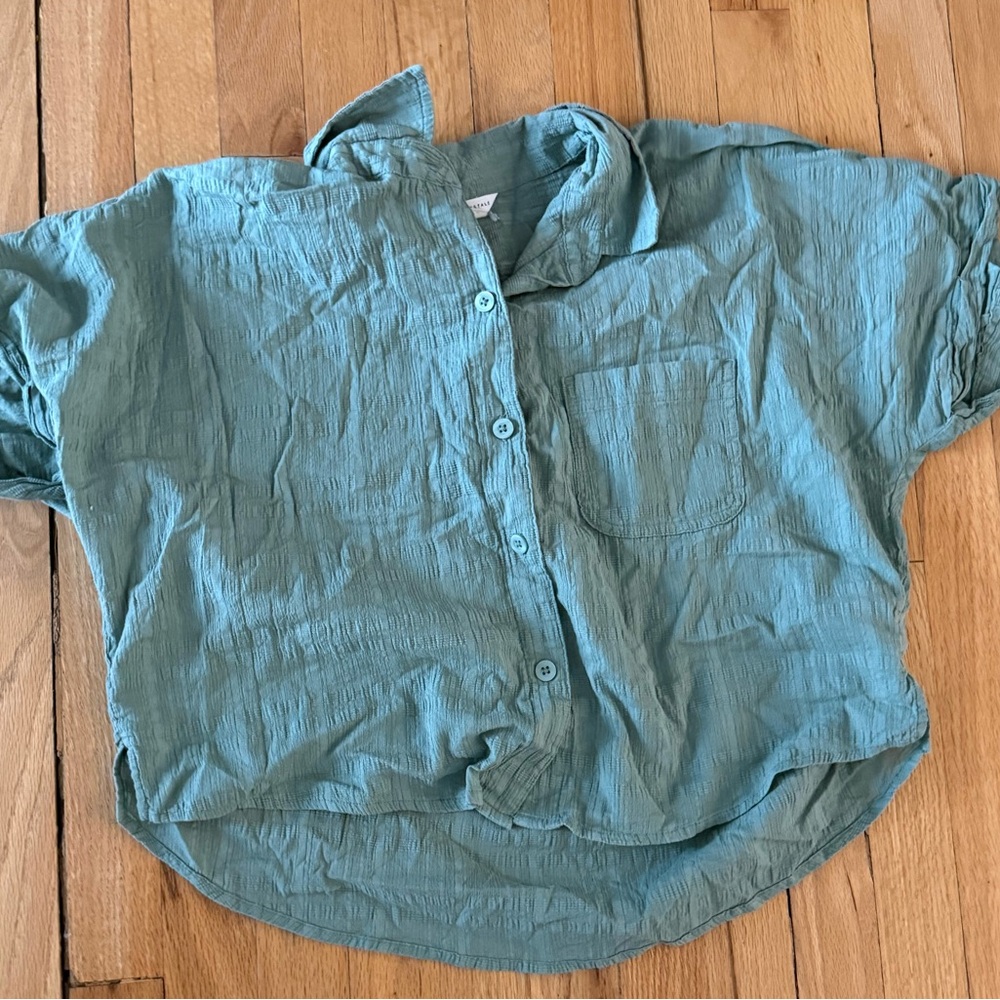 Aeropostale Green Button Down Shirt